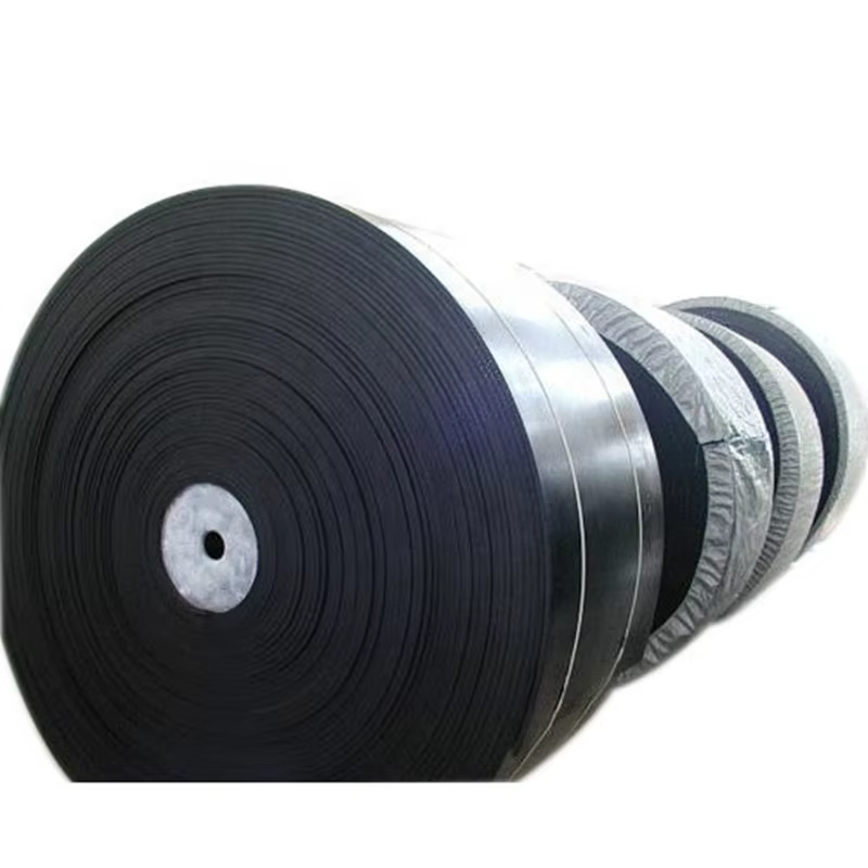 Heavy-duty conveyor belting